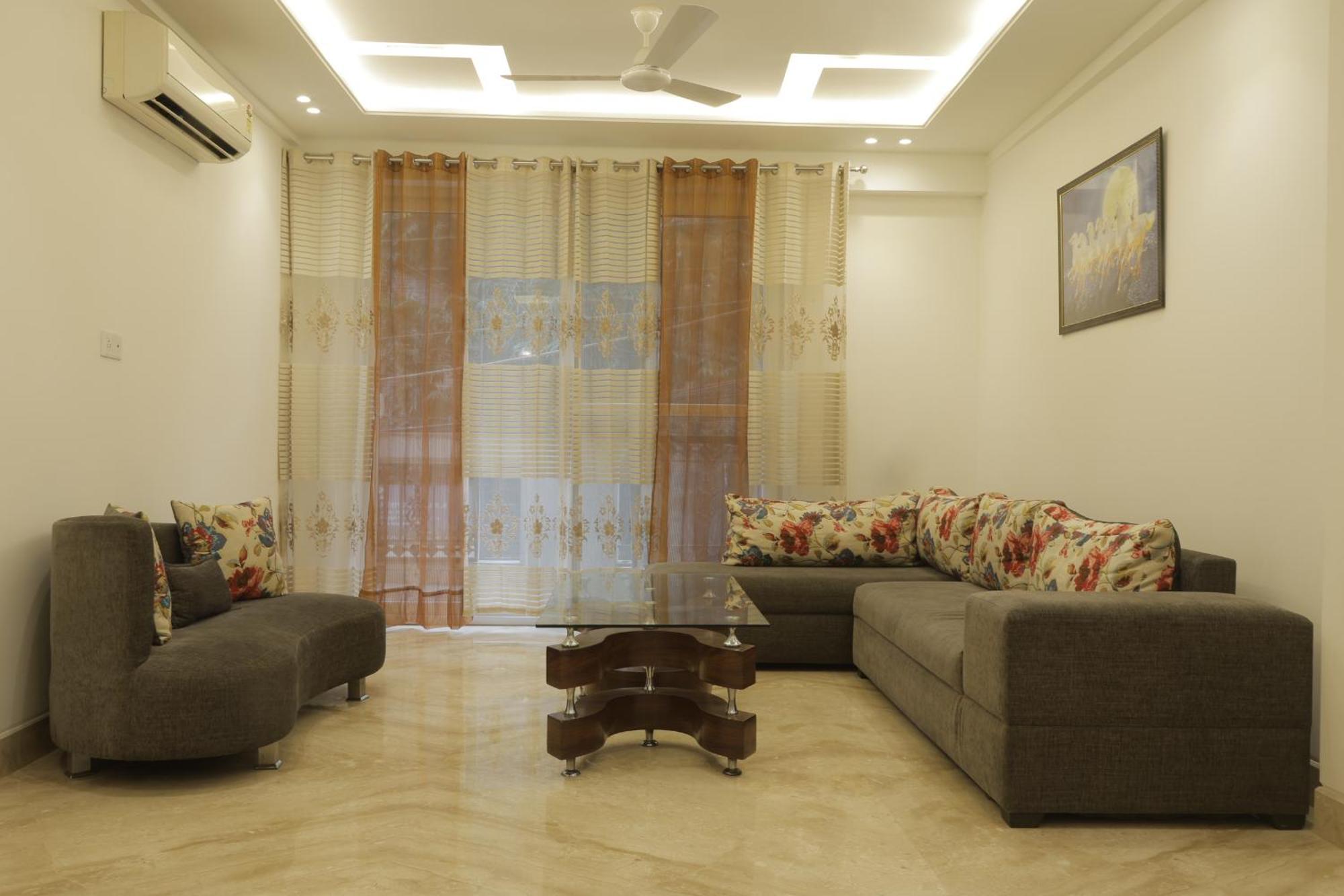 Under My Roof Superio Bed and Breakfast New Delhi Buitenkant foto