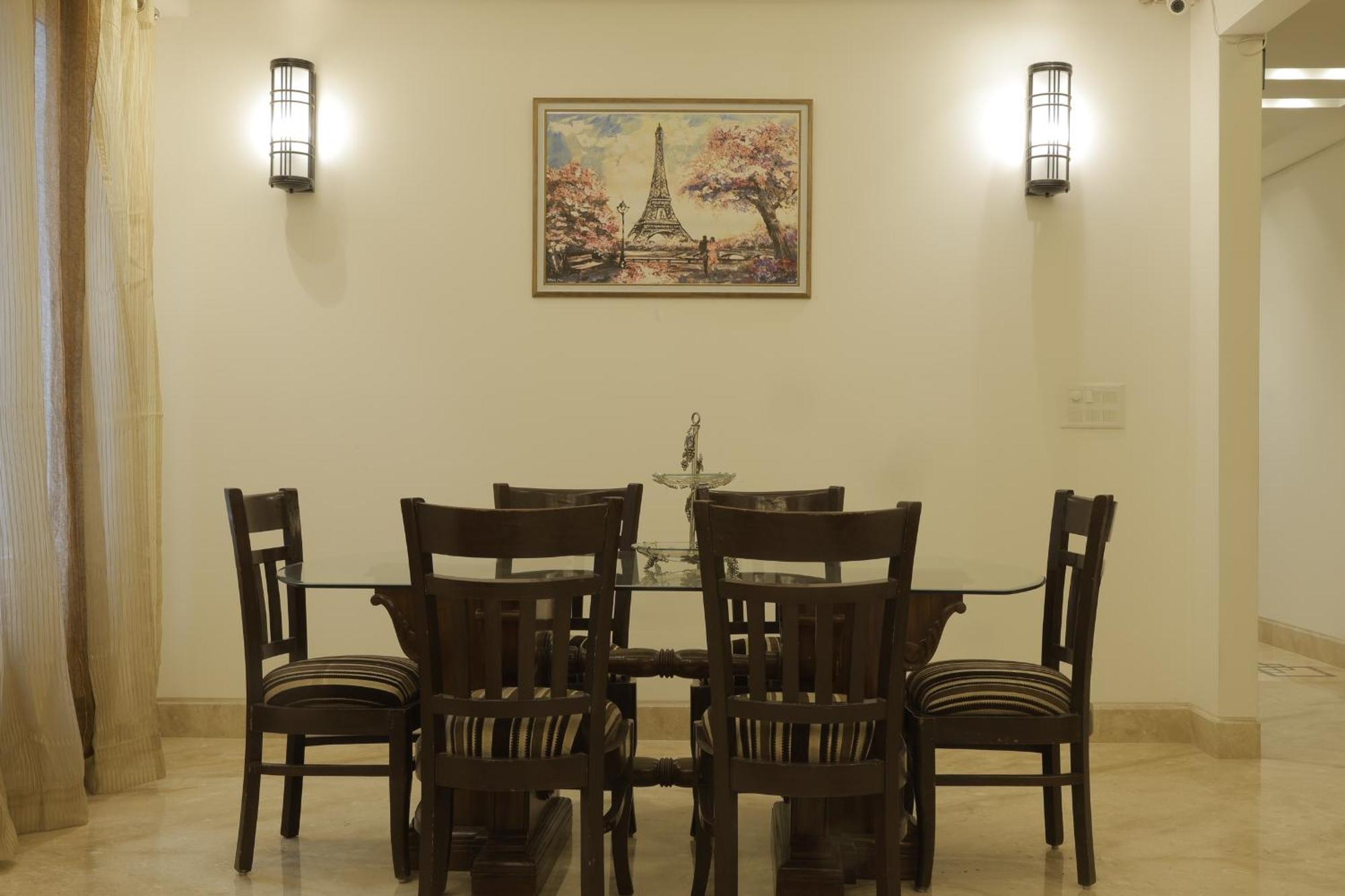Under My Roof Superio Bed and Breakfast New Delhi Buitenkant foto