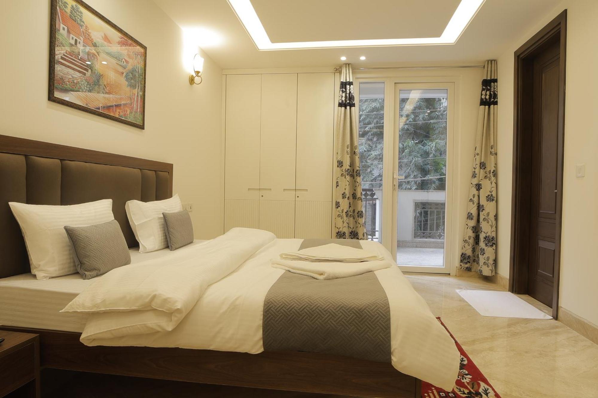 Under My Roof Superio Bed and Breakfast New Delhi Buitenkant foto